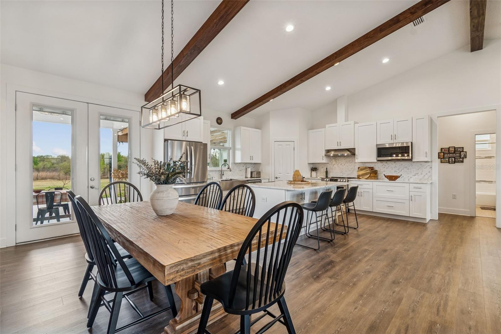 DORMANY COUNTRY ESTATES - Residential