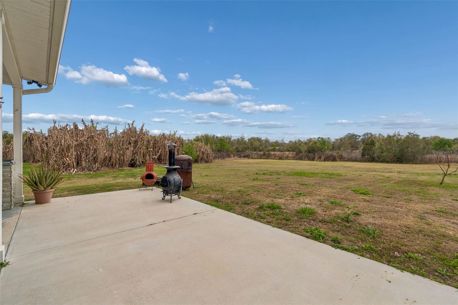 DORMANY COUNTRY ESTATES - Residential