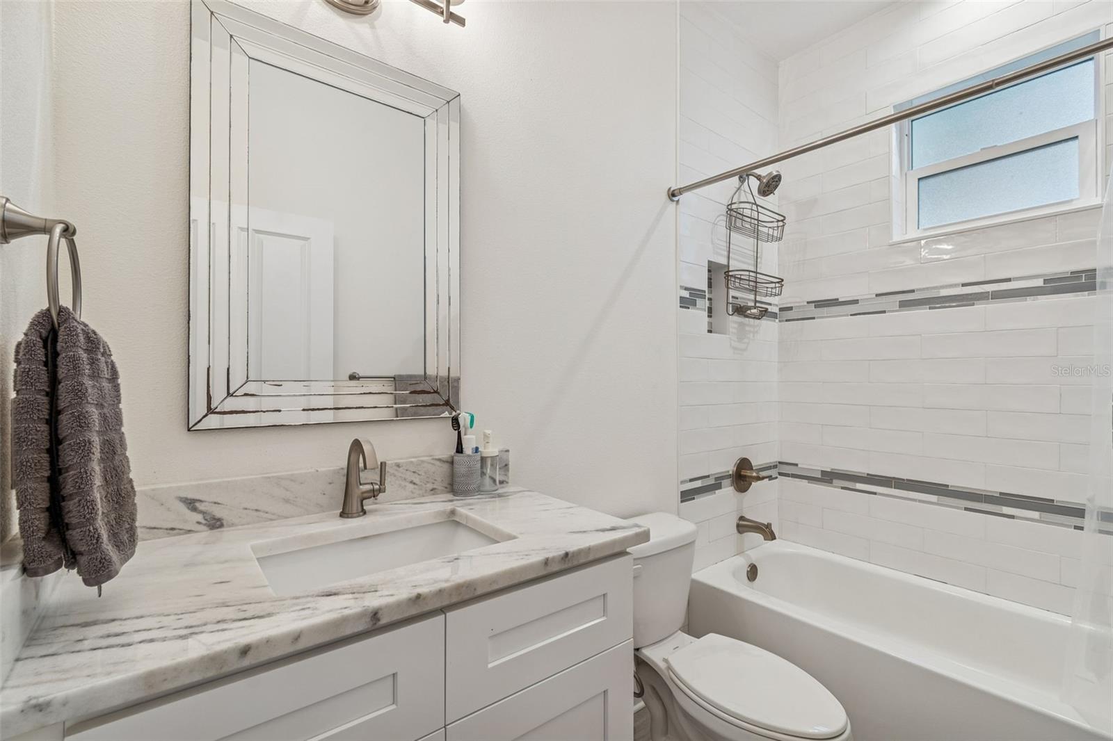 DORMANY COUNTRY ESTATES - Residential