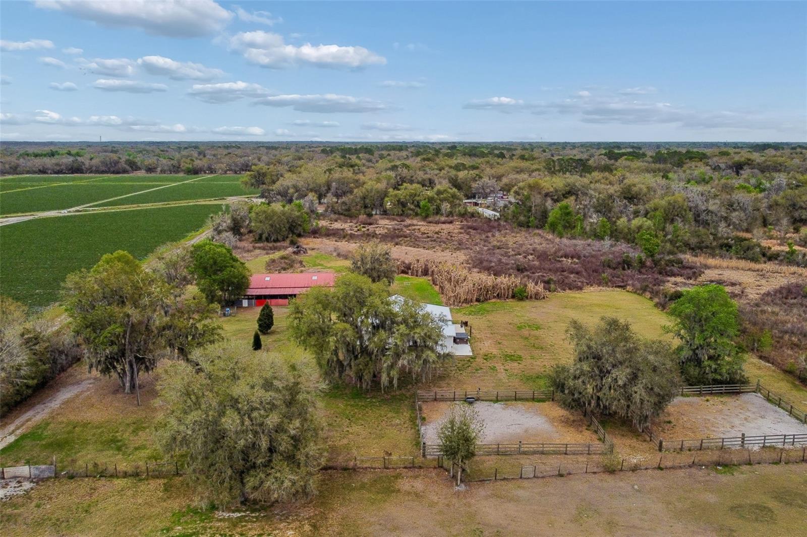 DORMANY COUNTRY ESTATES - Residential