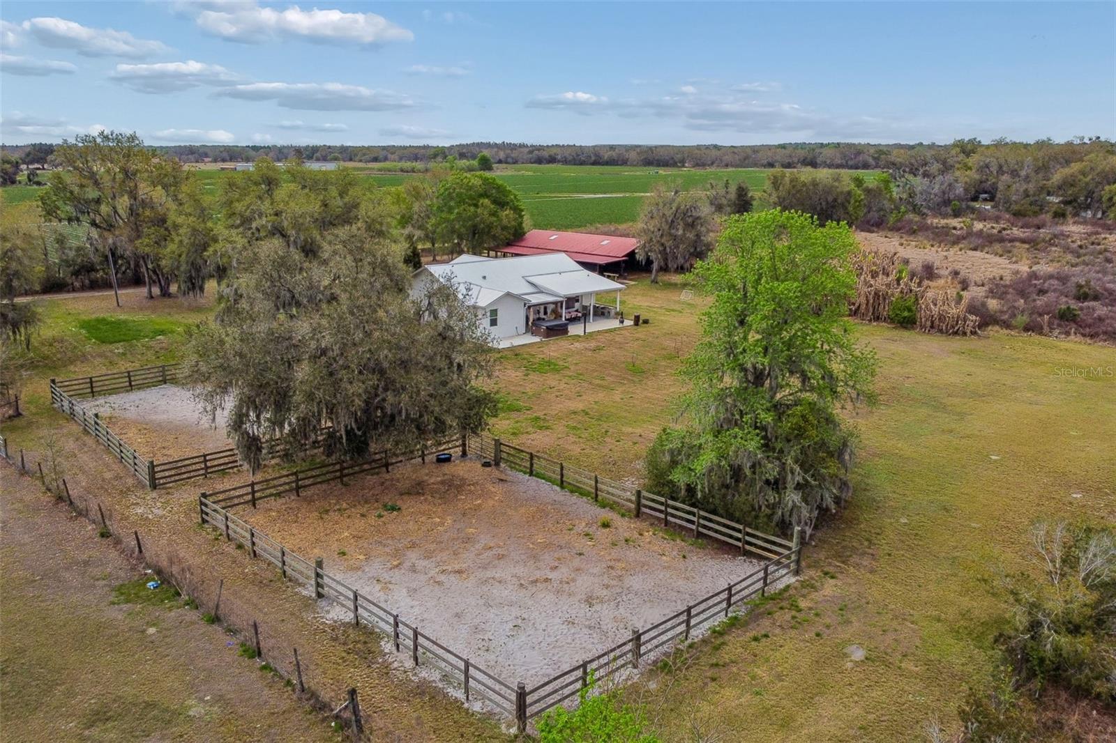 DORMANY COUNTRY ESTATES - Residential