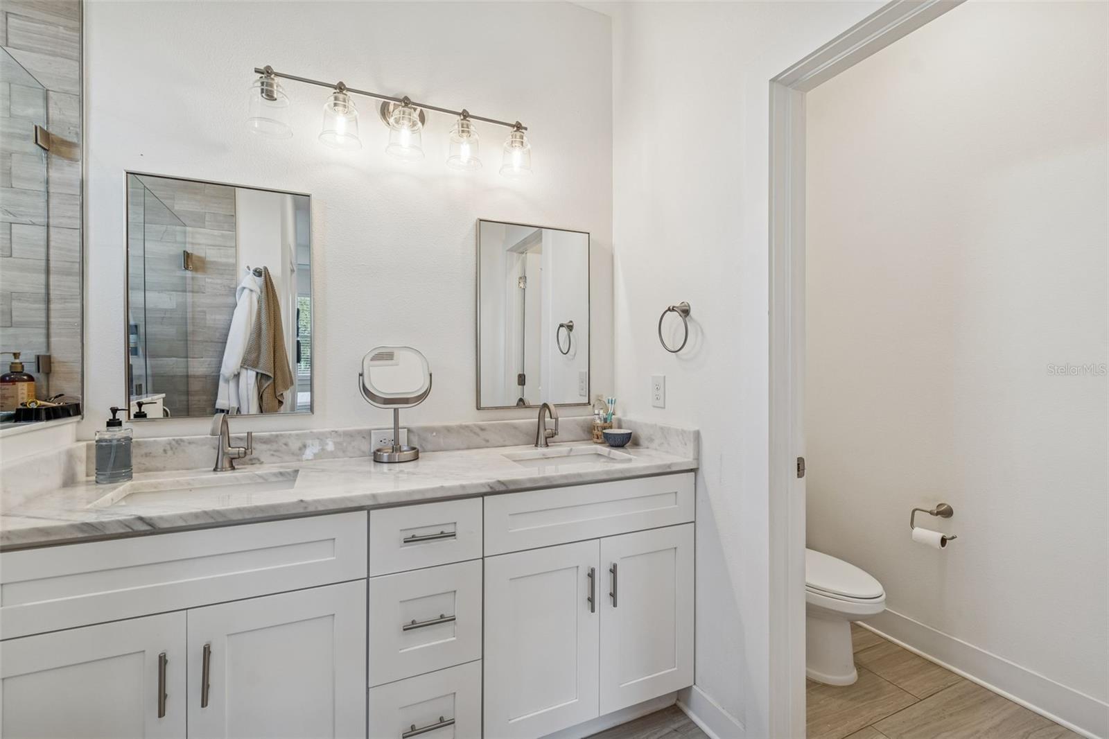 DORMANY COUNTRY ESTATES - Residential