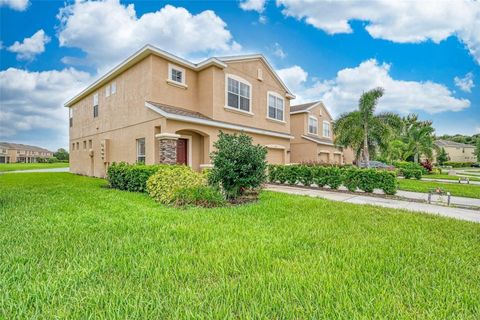 A home in PARRISH