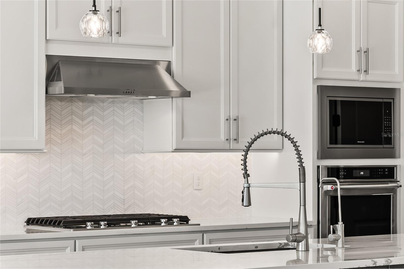 ISLES OF LAKE NONA - Residential