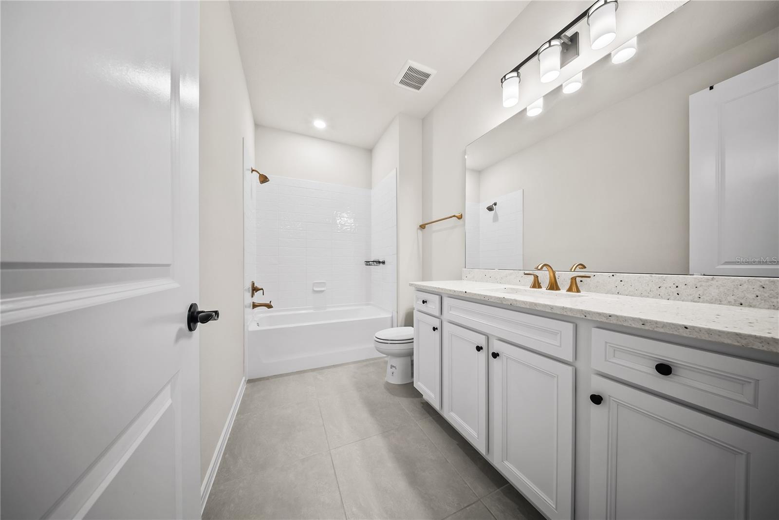 ISLES OF LAKE NONA - Residential