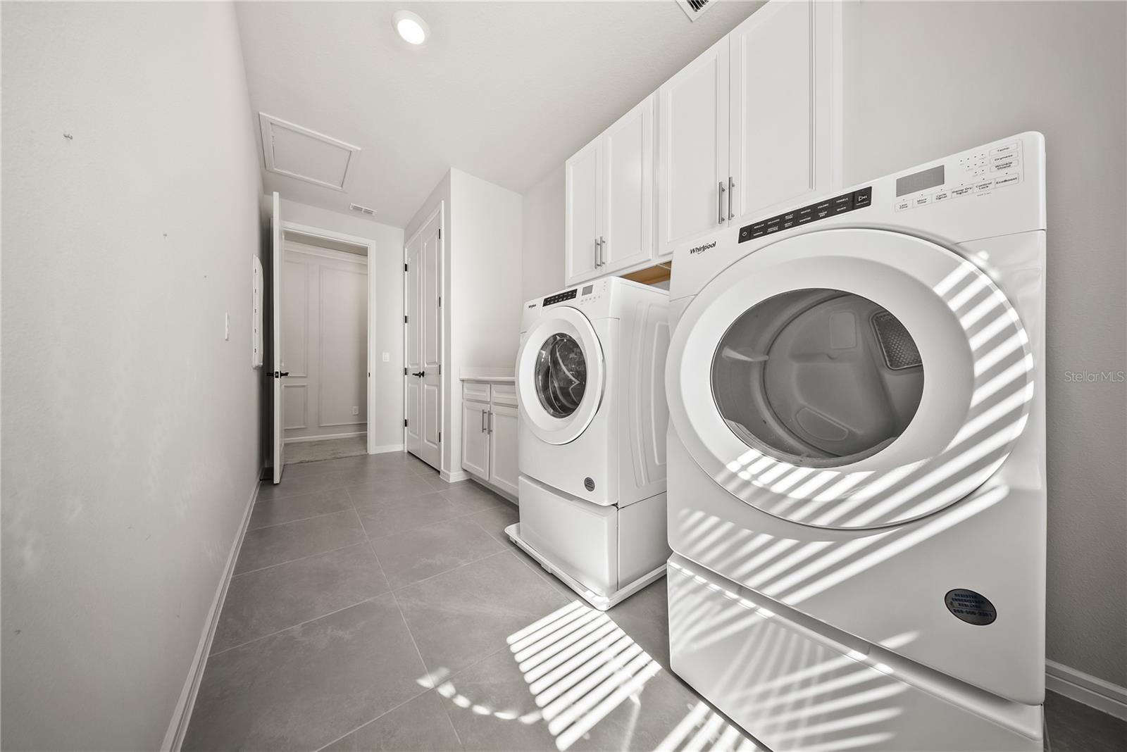 ISLES OF LAKE NONA - Residential