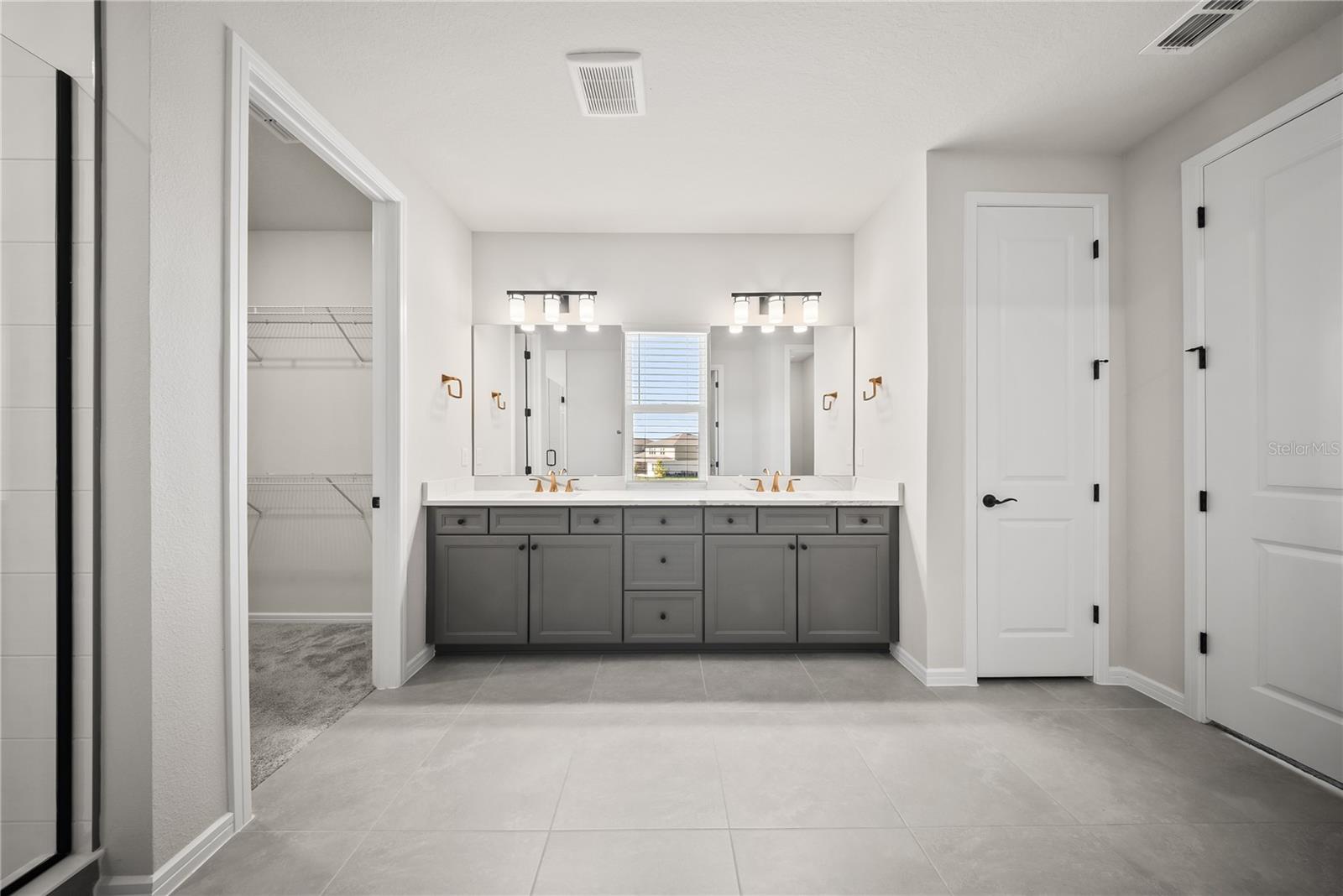 ISLES OF LAKE NONA - Residential