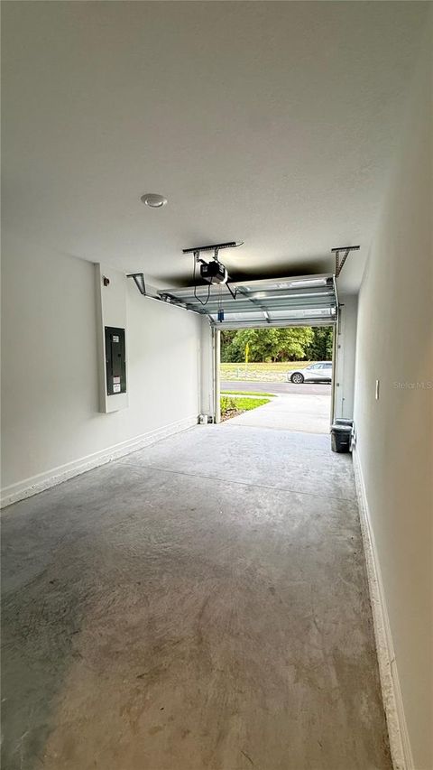 Tiny photo for 7177 SW 92nd St, Ocala, FL 34476 (MLS # OM724474)
