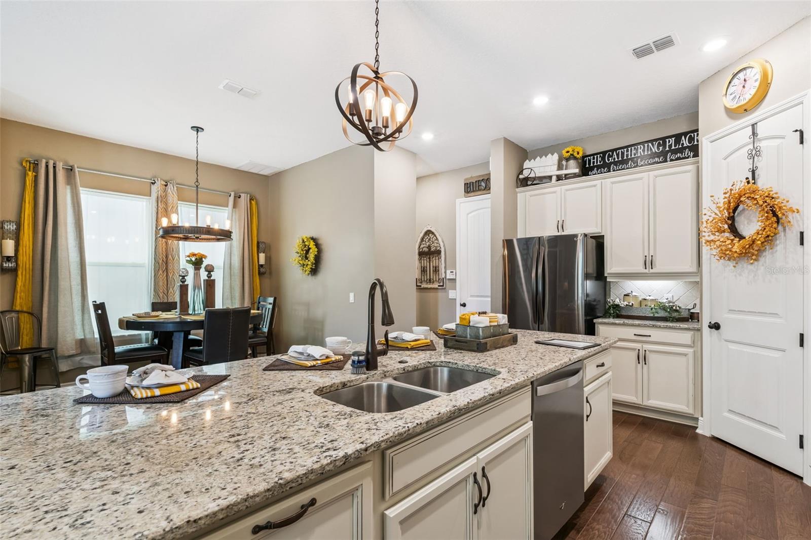 WATERMARK - Residential