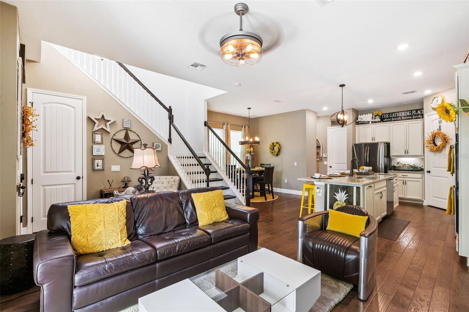 9354 MEADOW HUNT WAY