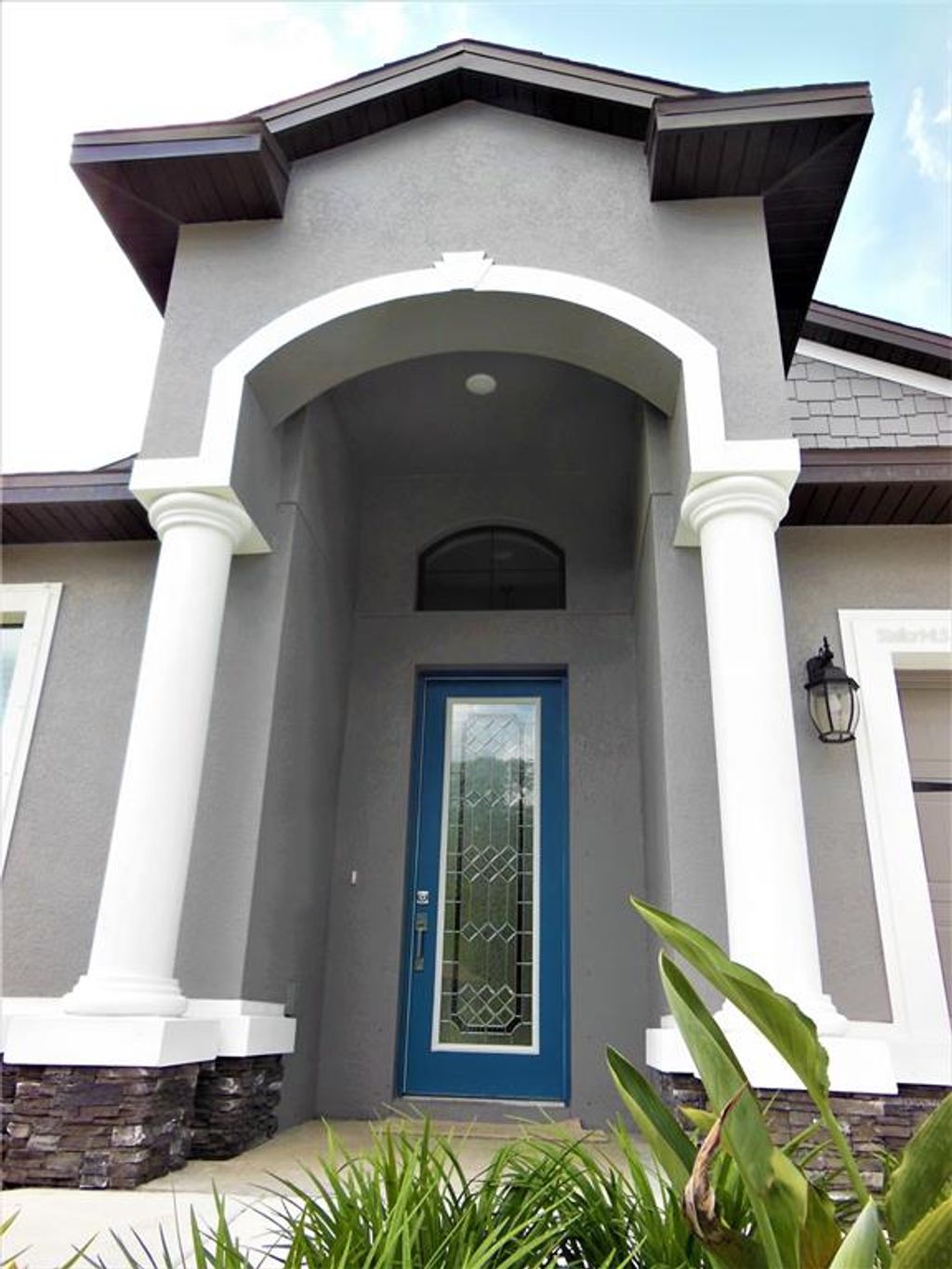 Photo of 12648 SOURWOOD WAY, NEW PORT RICHEY, FL 34654 (MLS # W7852570)