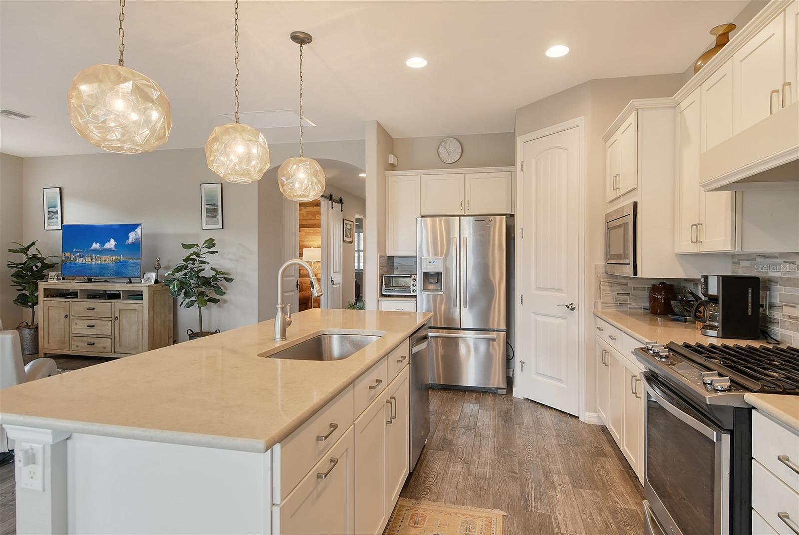 SANDHILL PRESERVE - Residential