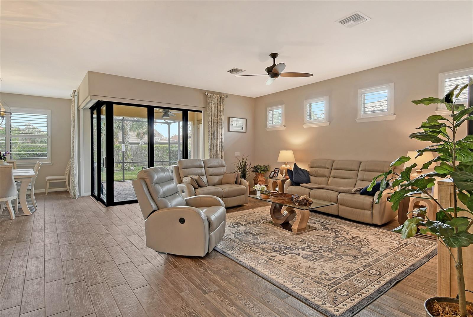 SANDHILL PRESERVE - Residential