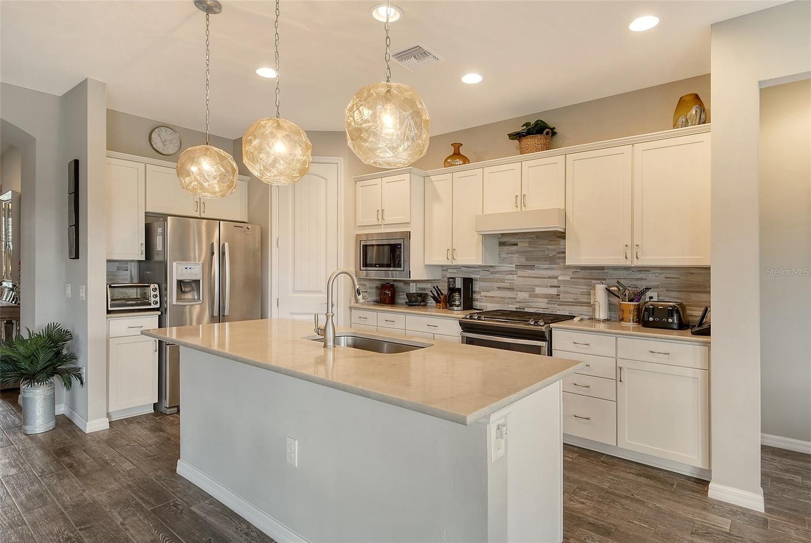 SANDHILL PRESERVE - Residential