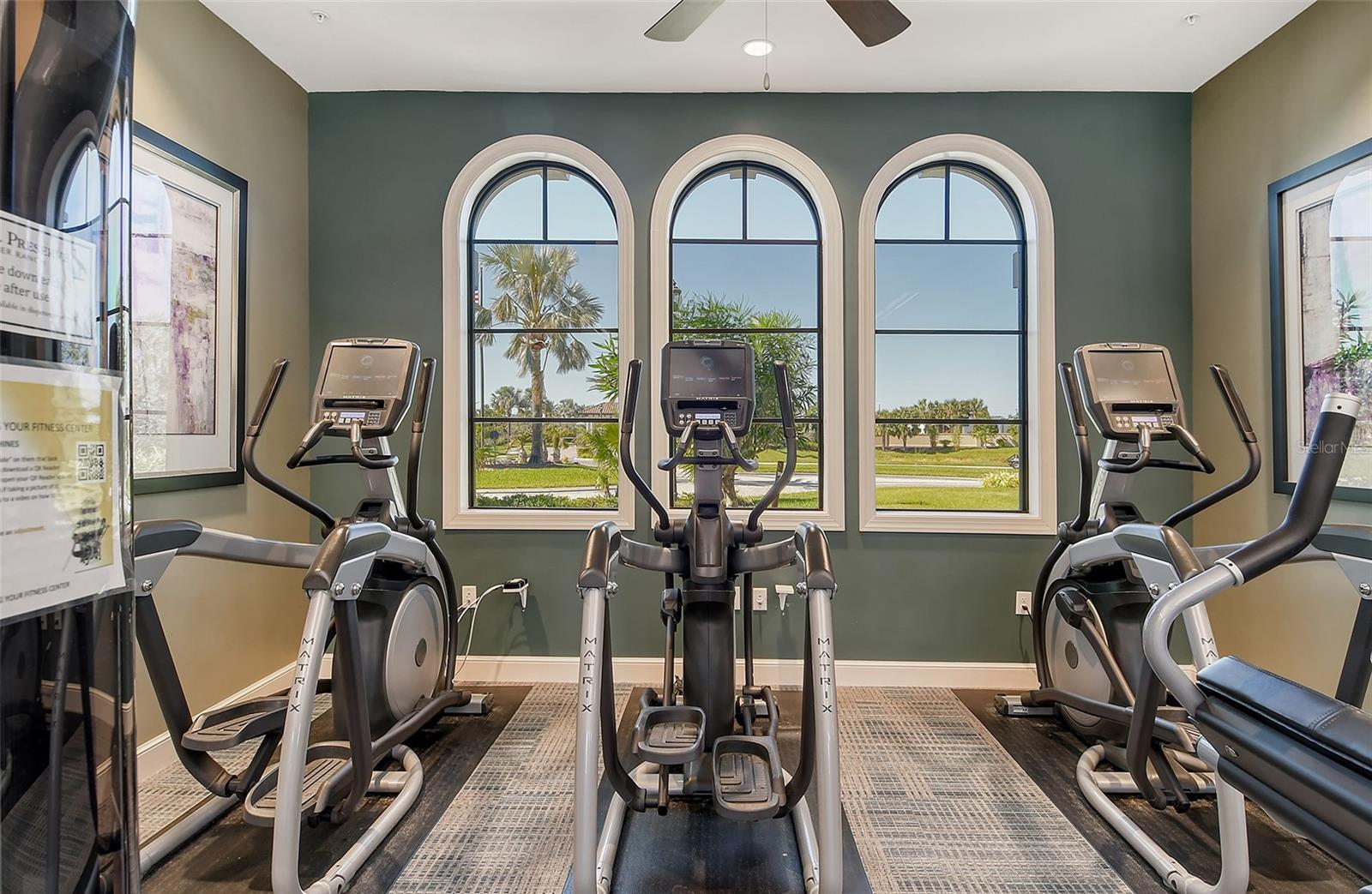 SANDHILL PRESERVE - Residential