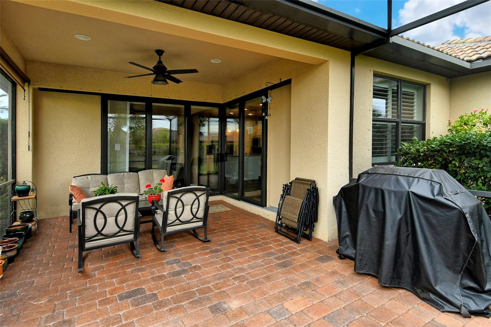 SANDHILL PRESERVE - Residential