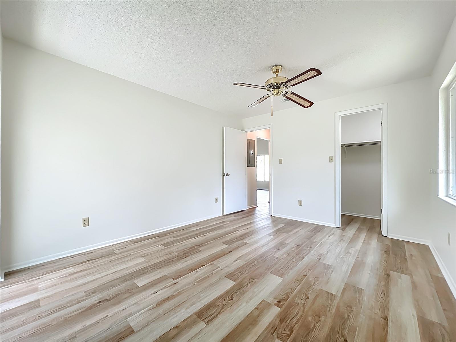 ARBOR WOODS - Residential