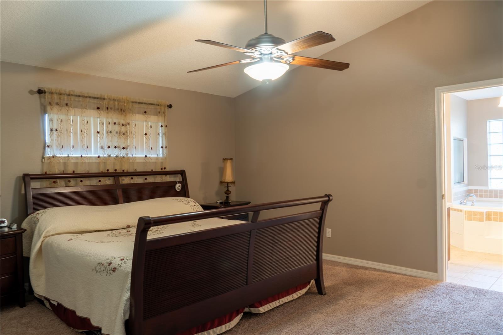 SAXON RIDGE - Residential