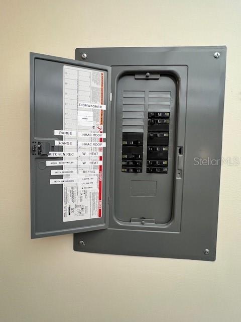 CAMBRIDGE HOUSE - Residential