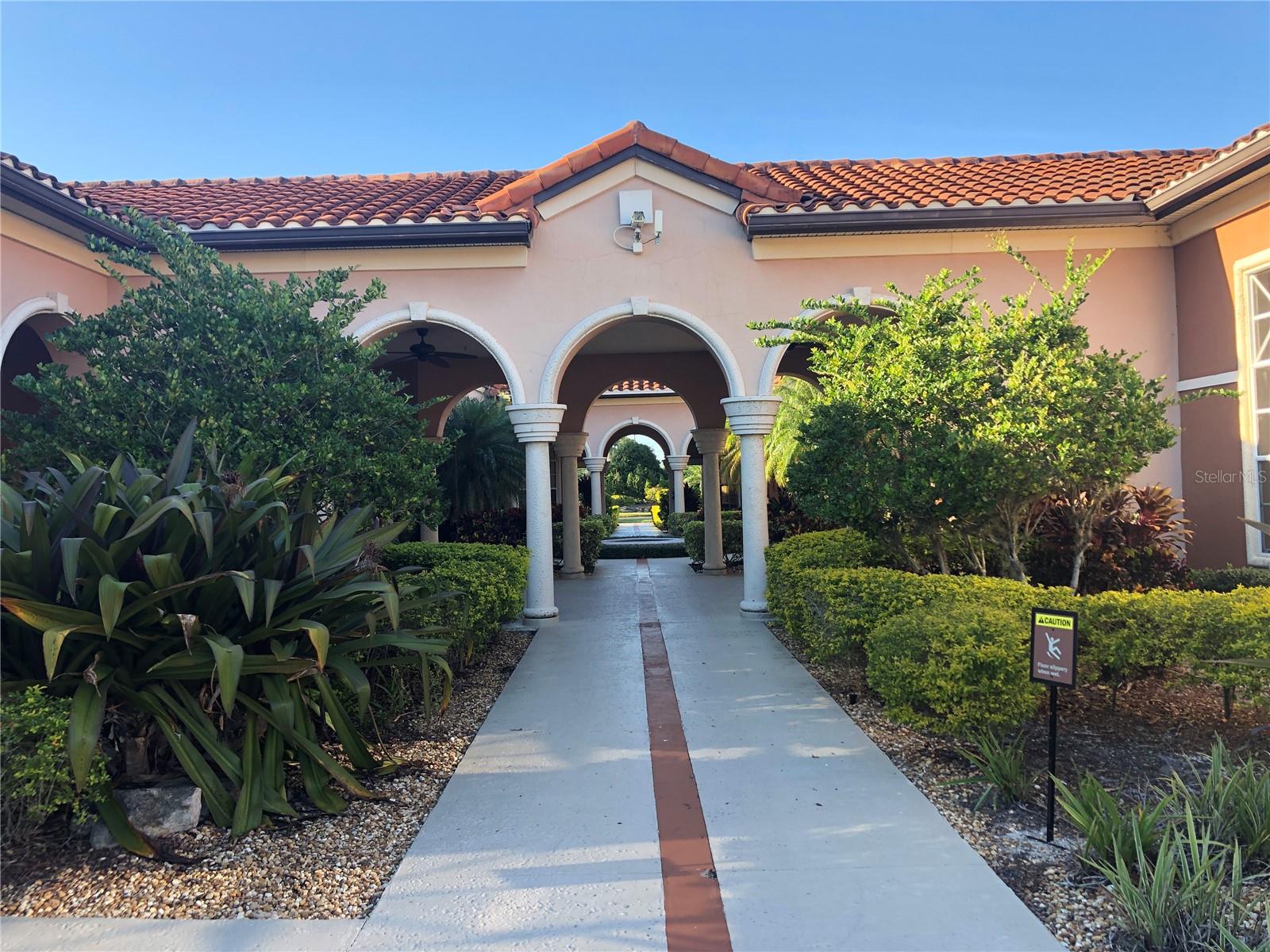 PALMS CLUB CONDO - Residential Lease