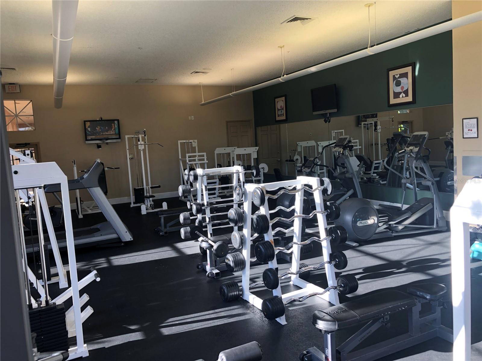 PALMS CLUB CONDO - Residential Lease