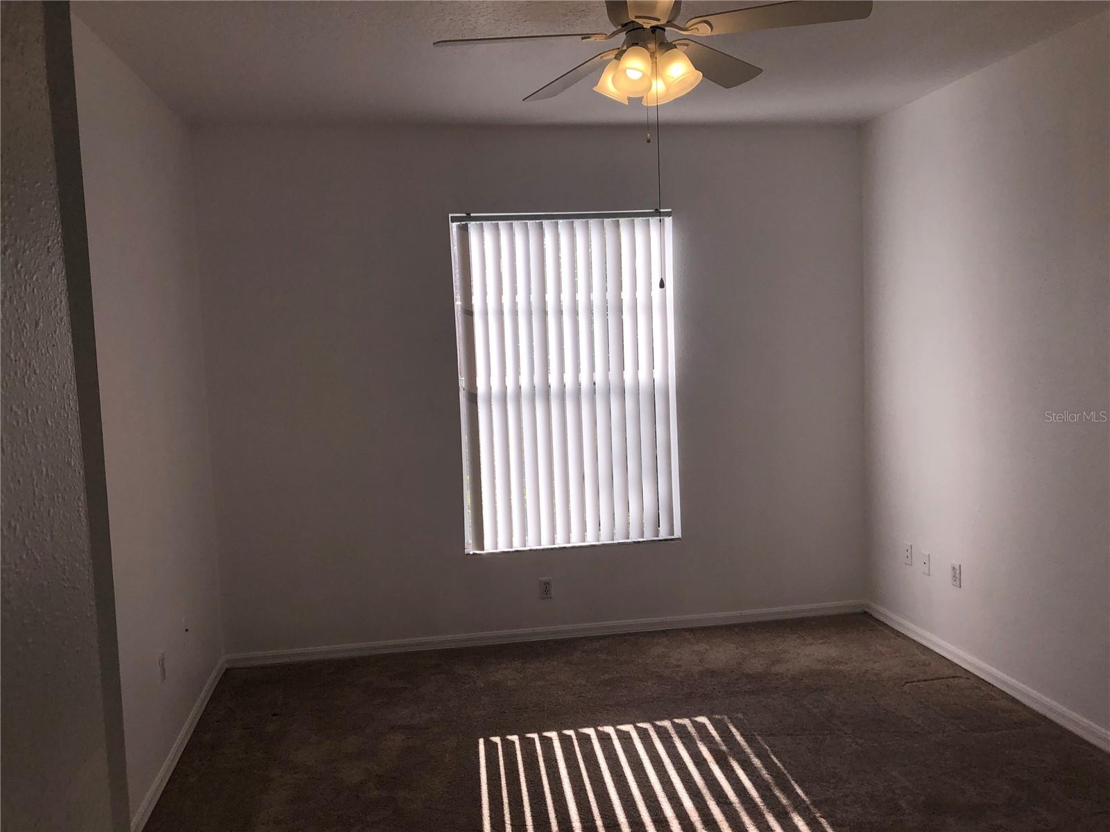 PALMS CLUB CONDO - Residential Lease