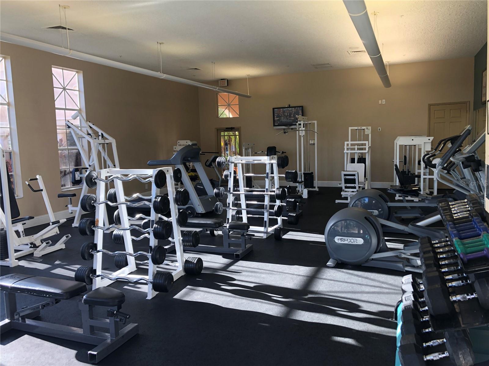 PALMS CLUB CONDO - Residential Lease