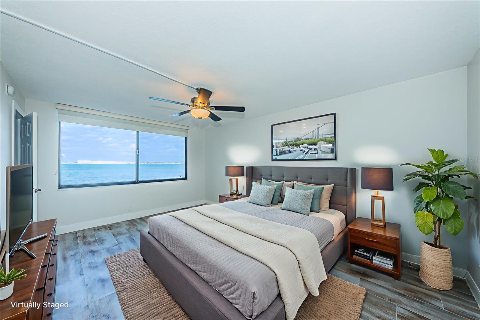 LA PUERTA DEL SOL CONDO - Residential