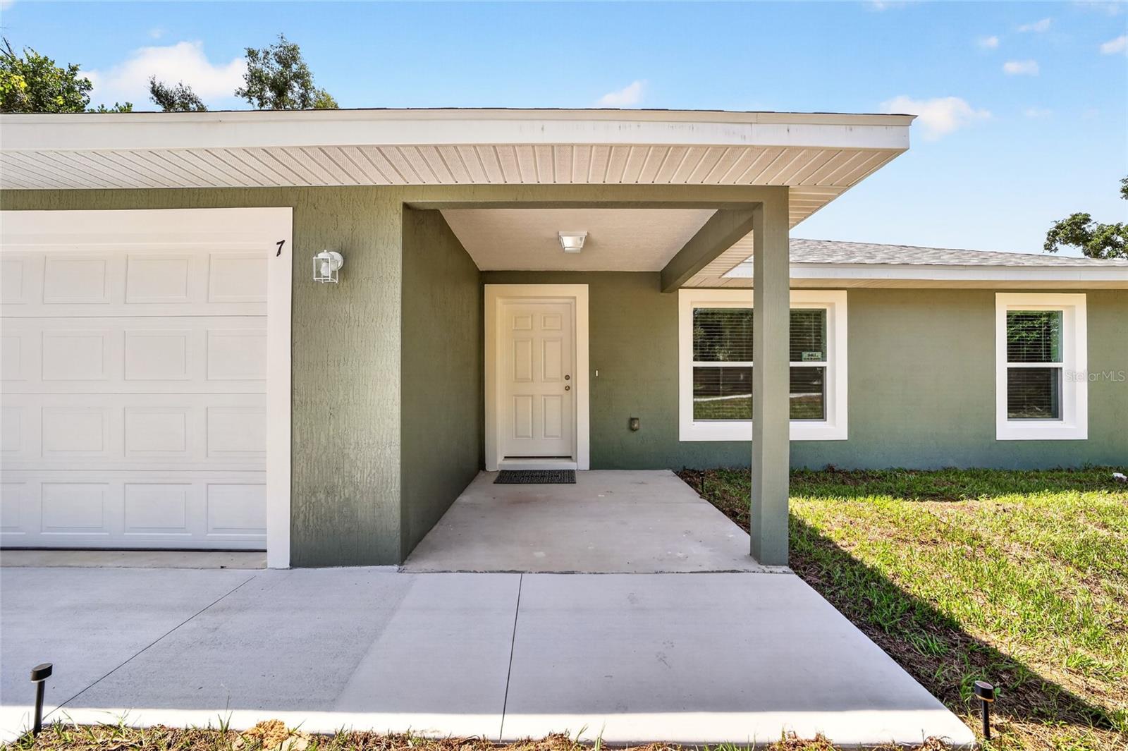 7 CYPRESS ROAD