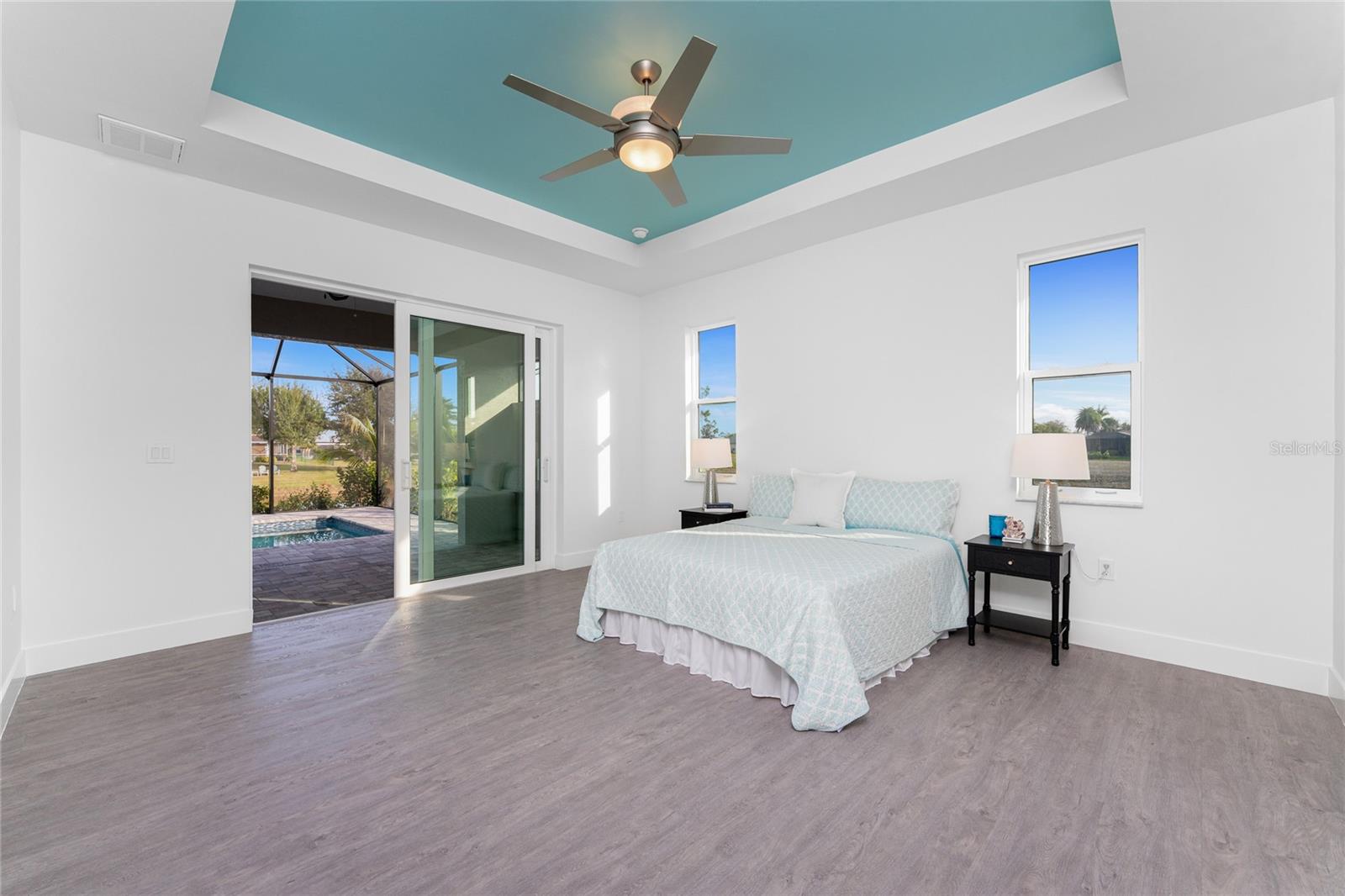 ROTONDA WEST LONG MEADOW - Residential