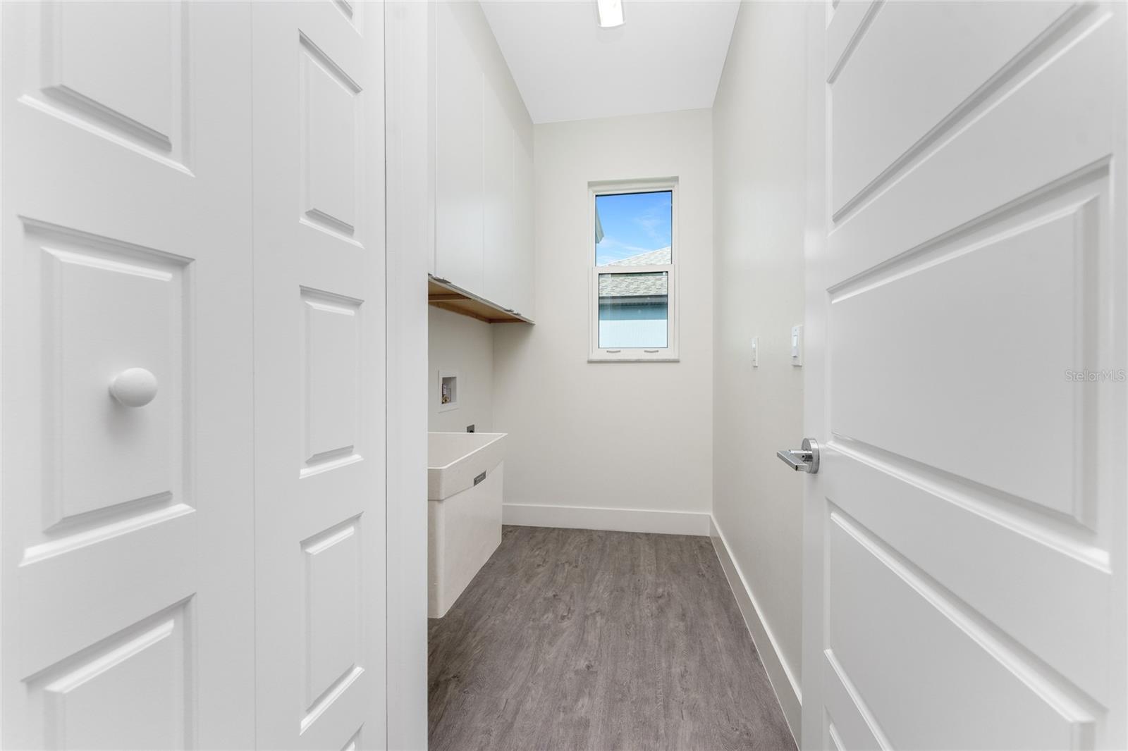 ROTONDA WEST LONG MEADOW - Residential