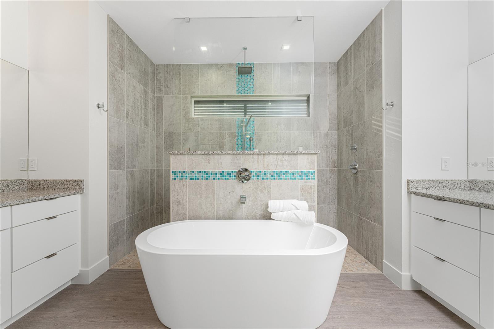 ROTONDA WEST LONG MEADOW - Residential