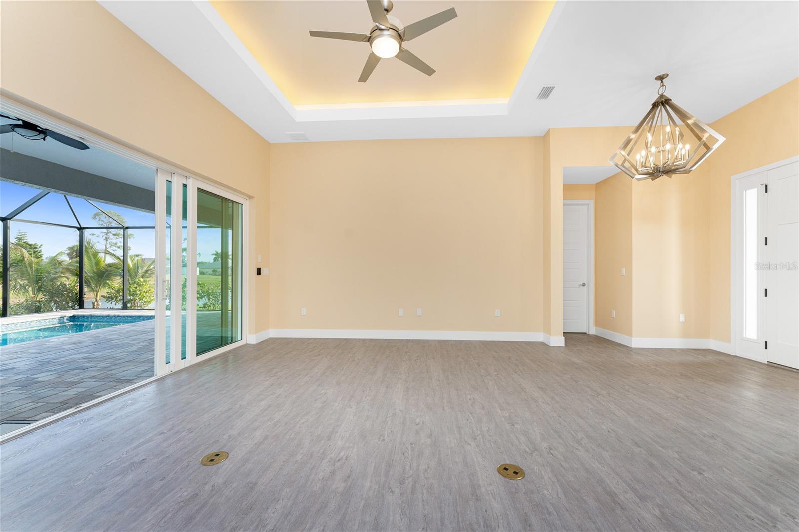 ROTONDA WEST LONG MEADOW - Residential