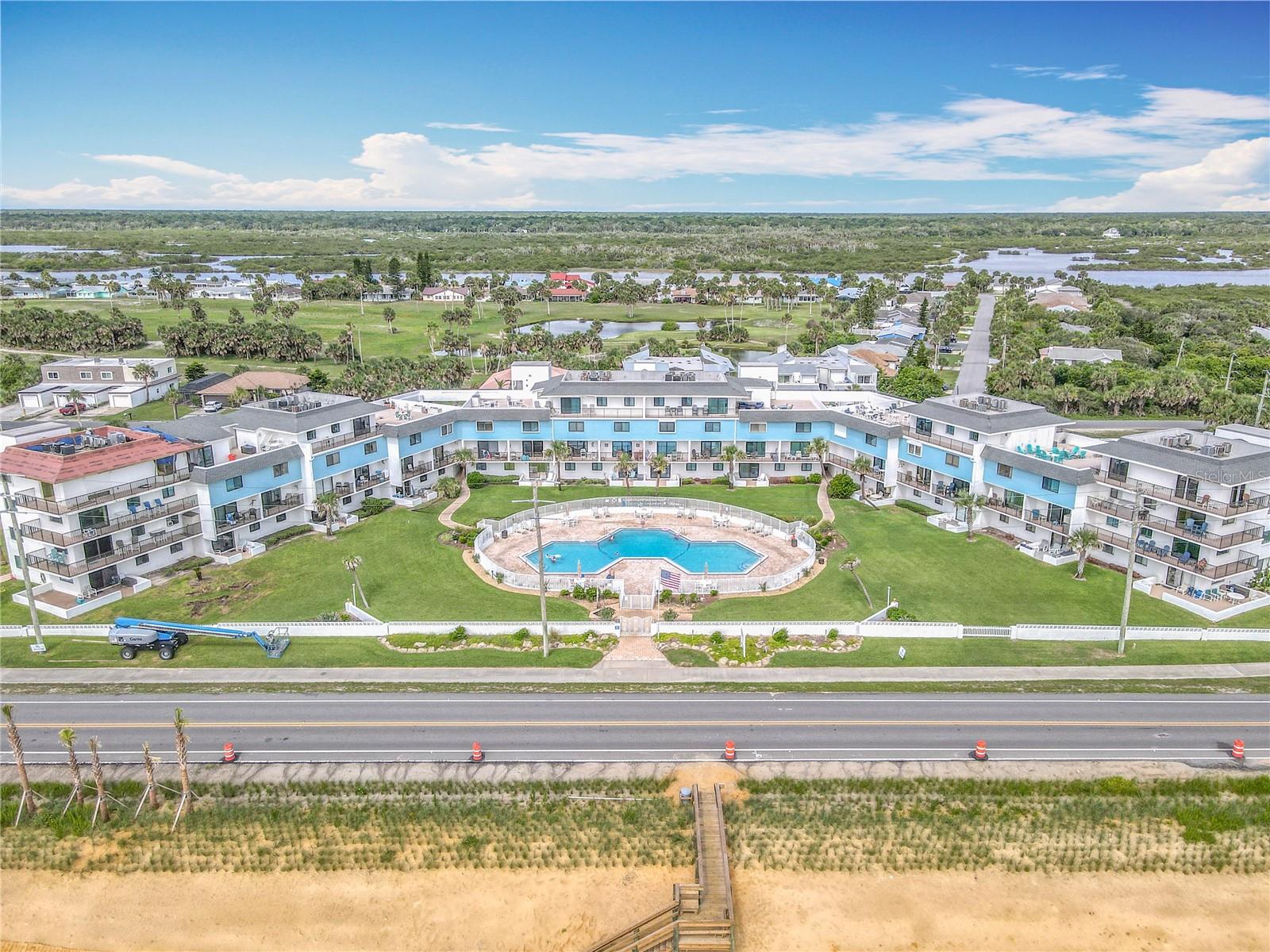 OCEAN BEACH CONDO CLUB I - Residential