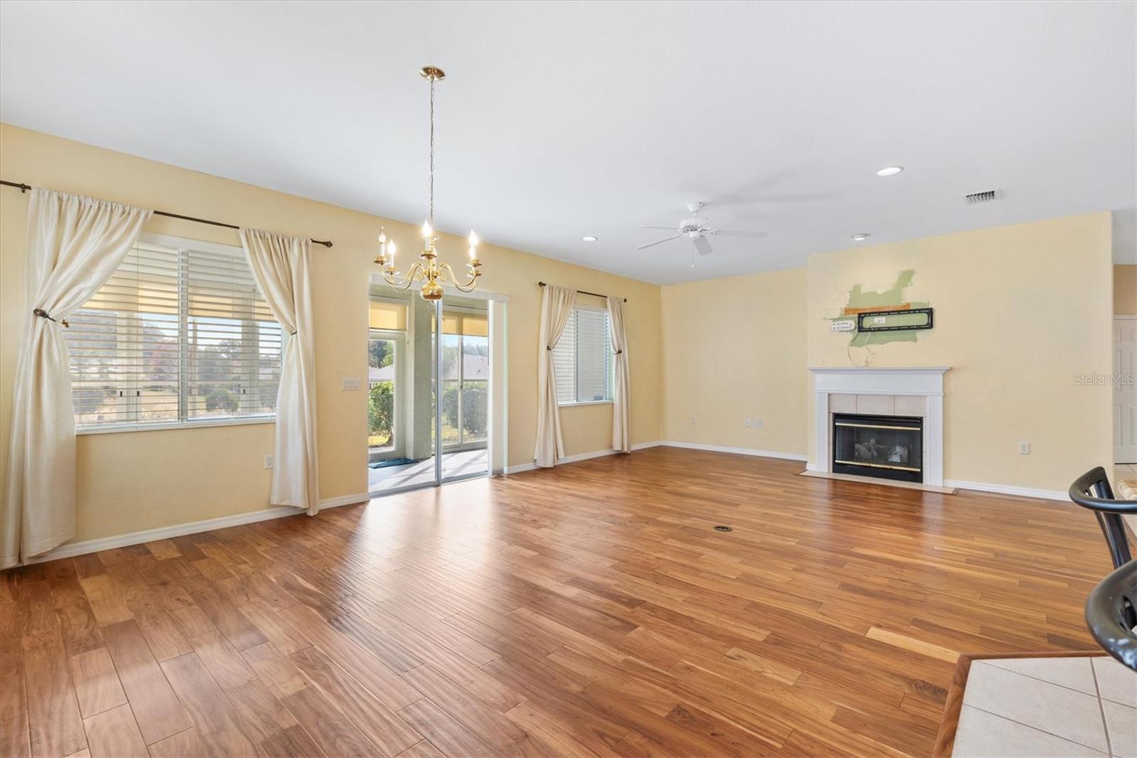 SPRUCE CRK CC STARR PASS - Residential