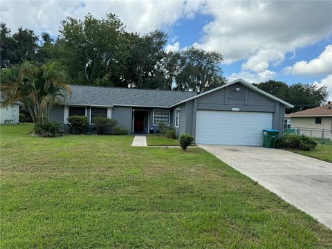 A home in DELTONA