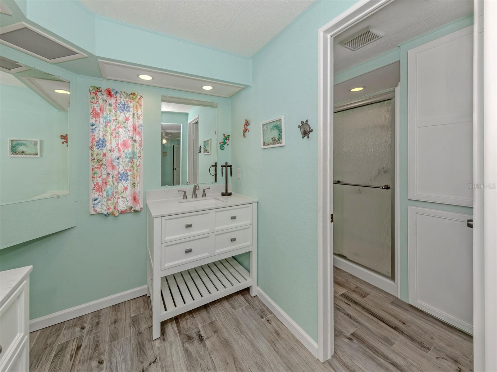 HARBOR ISLES I - Residential