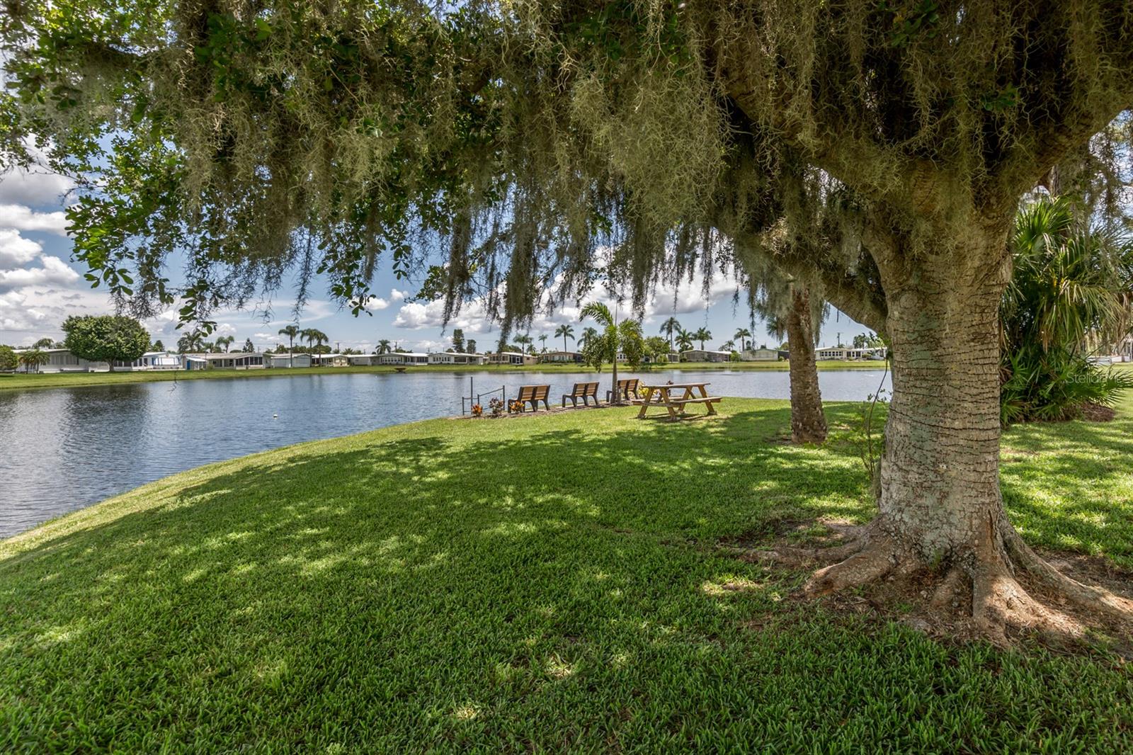HARBOR ISLES I - Residential