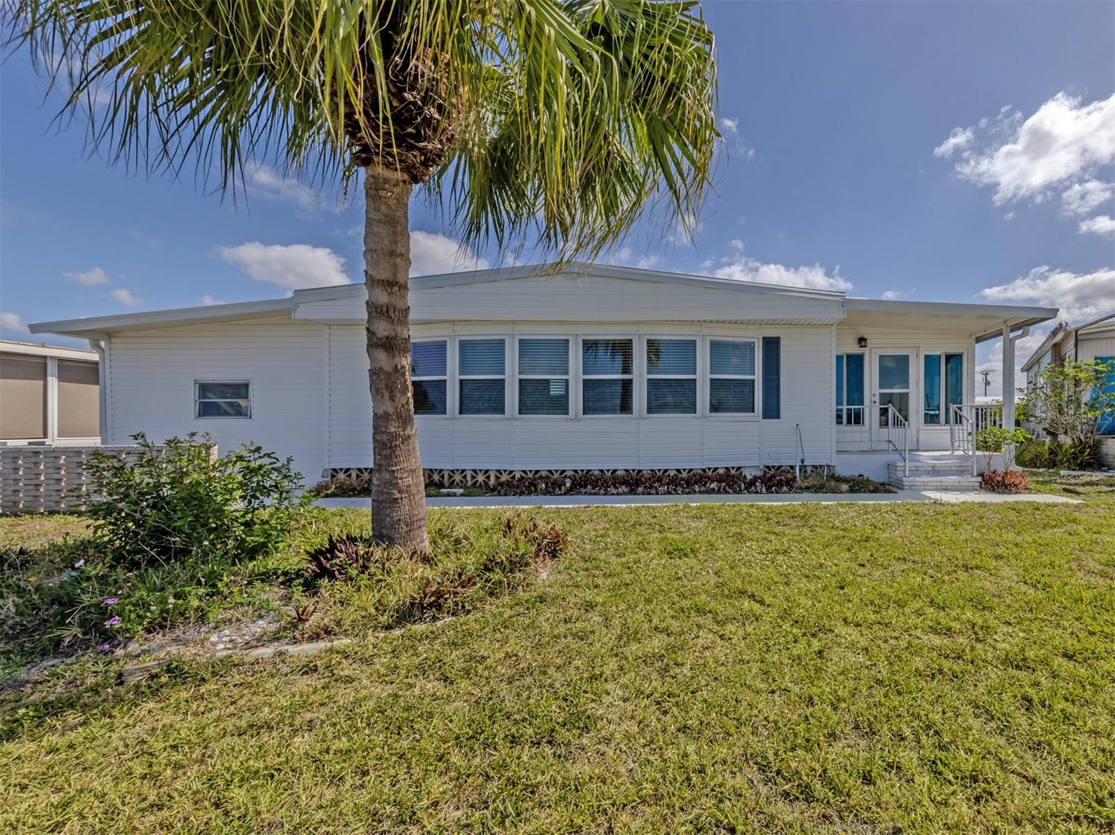 HARBOR ISLES I - Residential