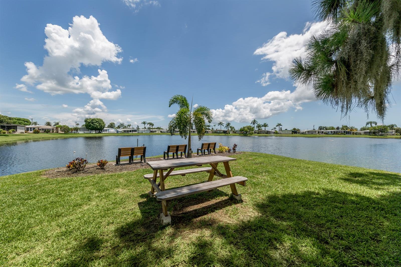 HARBOR ISLES I - Residential