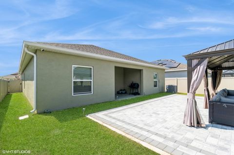 A home in GROVELAND