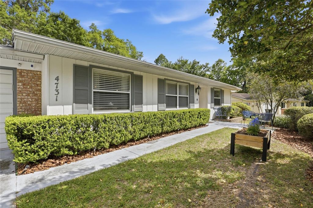 Photo of 4731 NW 39th Street, Gainesville, FL 32606 (MLS # GC538465)