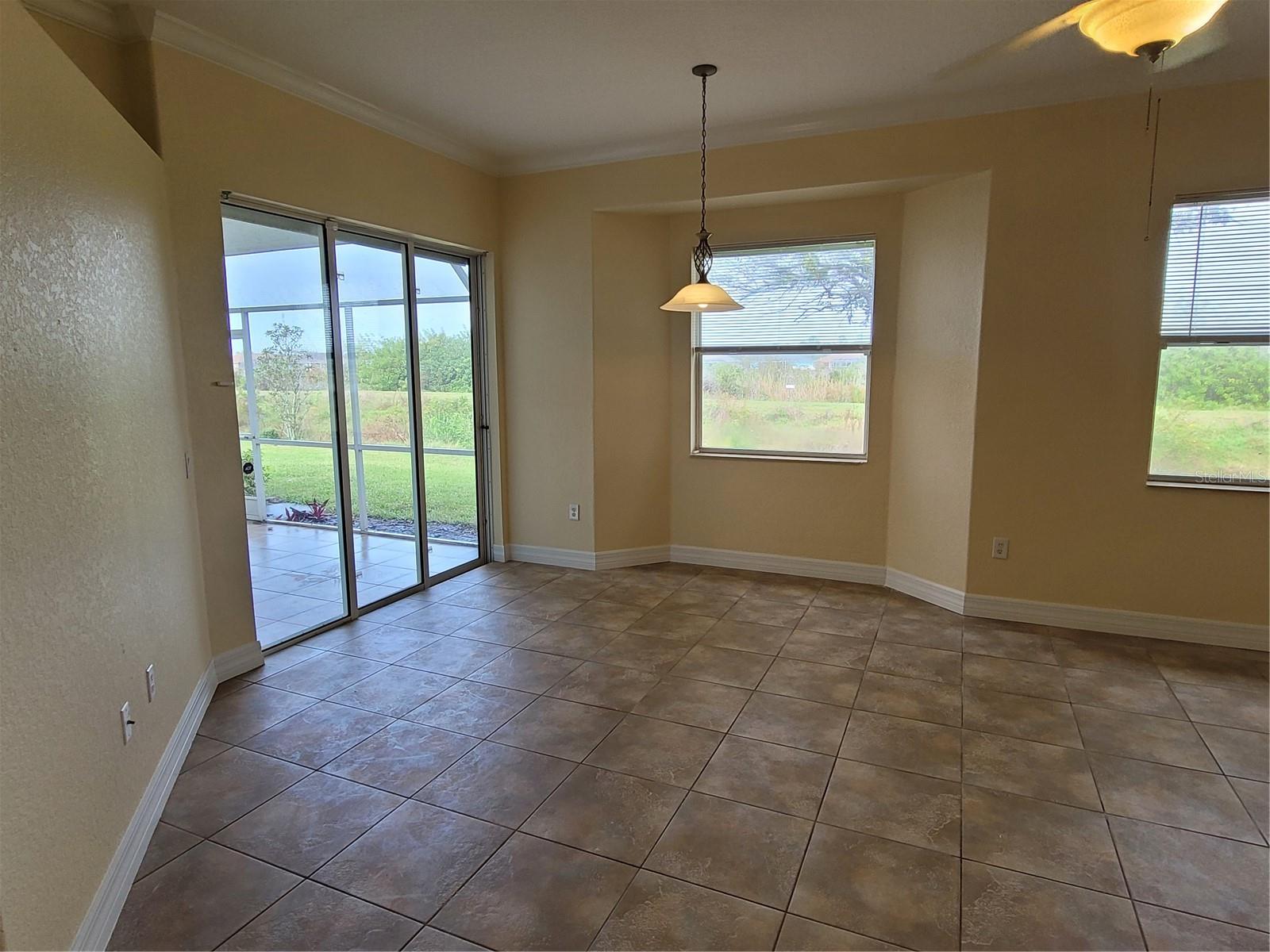 ALHAMBRA/LK MARLIN PH I - Residential Lease