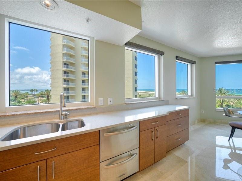 GRANDE ON SAND KEY CONDO - Residential