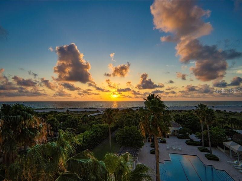 GRANDE ON SAND KEY CONDO - Residential