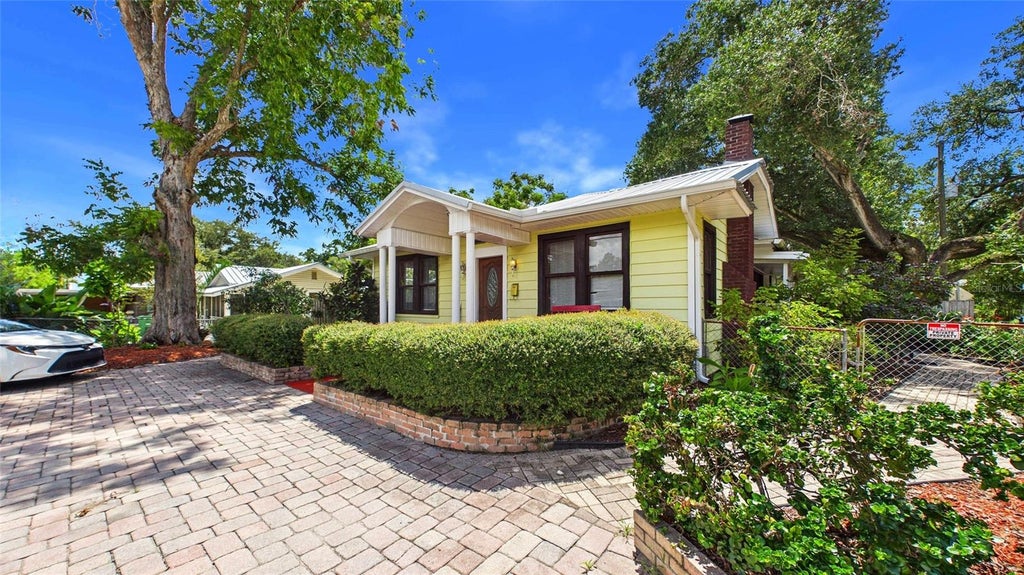 Photo of 6408 N Highland Avenue, Tampa, FL 33604 (MLS # TB8531511)