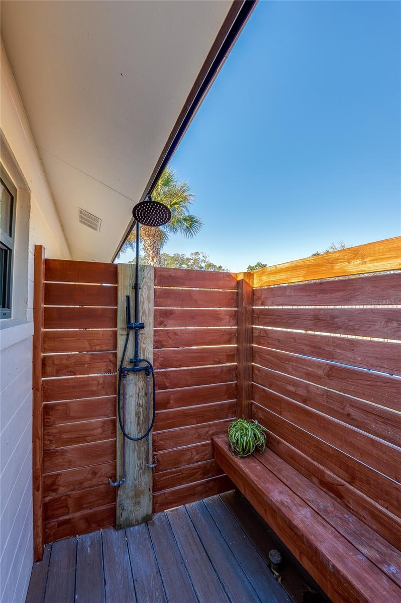 WOODMERE SOUTH UNIT 01 - Residential