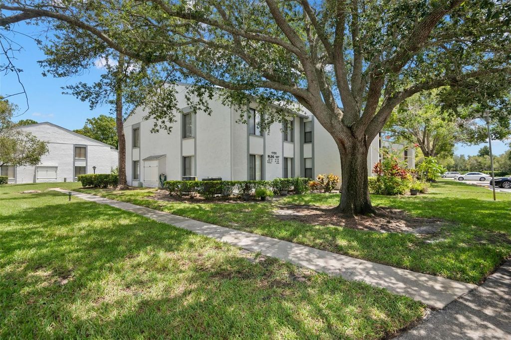 Photo of 1151 Pine Ridge Circle W #C1, Tarpon Springs, FL 34688 (MLS # TB8406413)