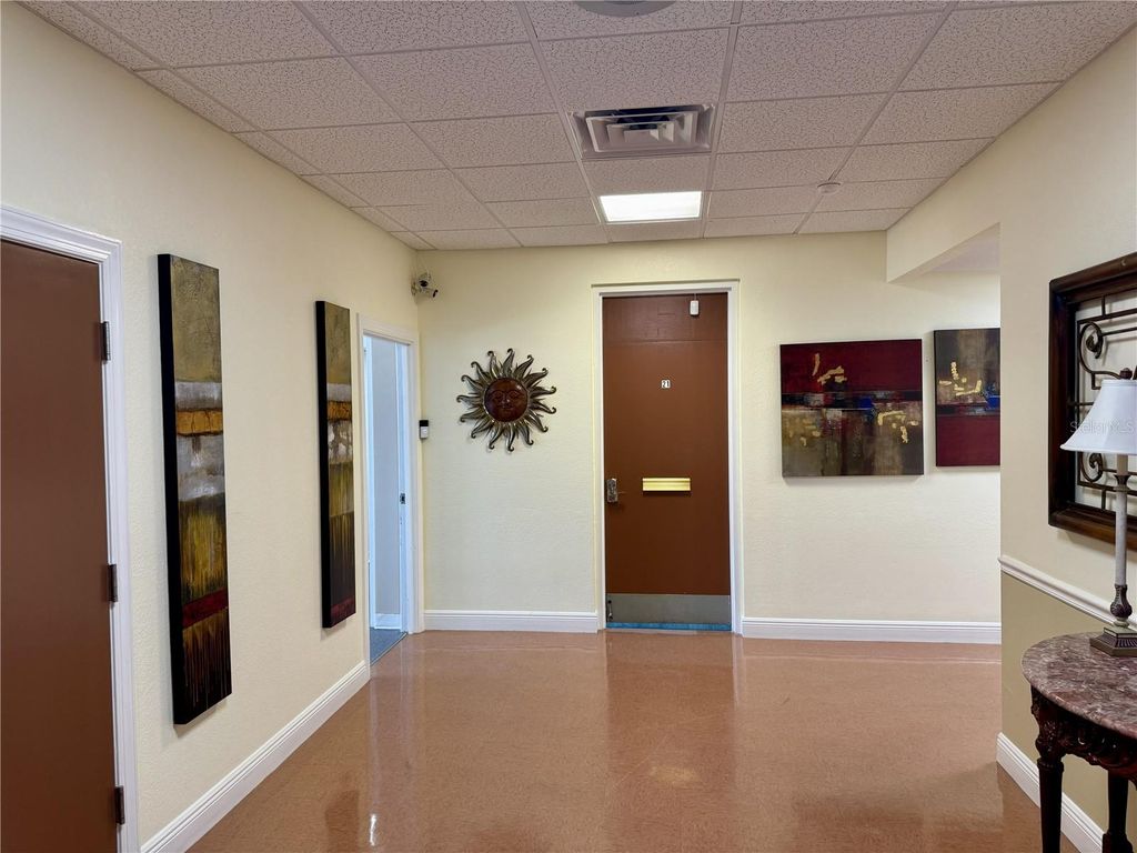 Photo of 501 S Lincoln Avenue #202, Clearwater, FL 33756 (MLS # TB8484061)