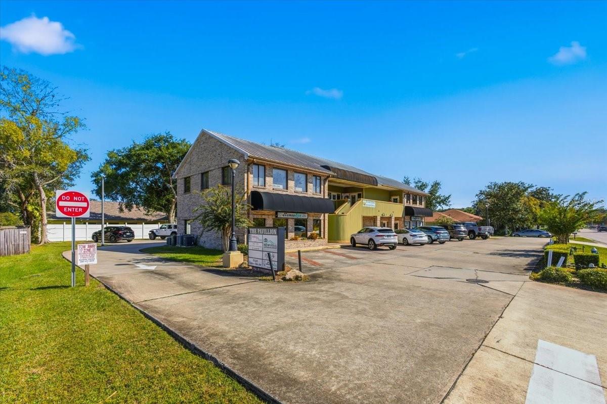 7 FLORIDA PARK DRIVE N